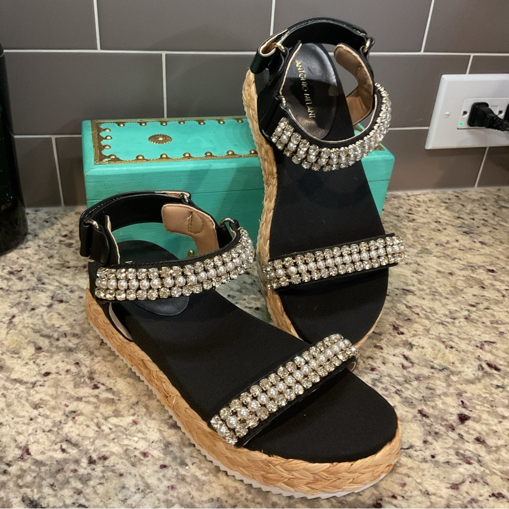 ANTONIO MILANI Marianna Banded Espadrille Sz 7.5 M Rhinestones-Pearls sandal BLK
